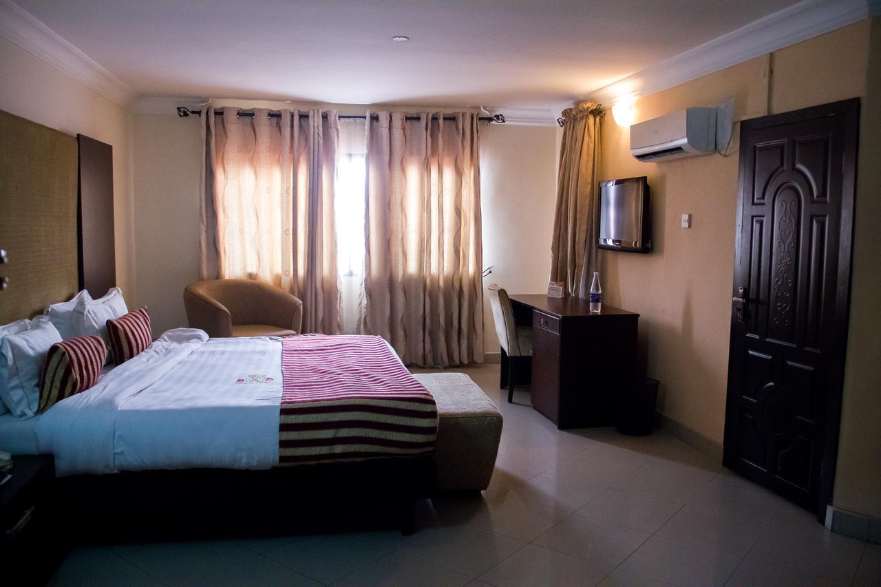 Signature Suites, Victoria Island Lagos Exterior photo